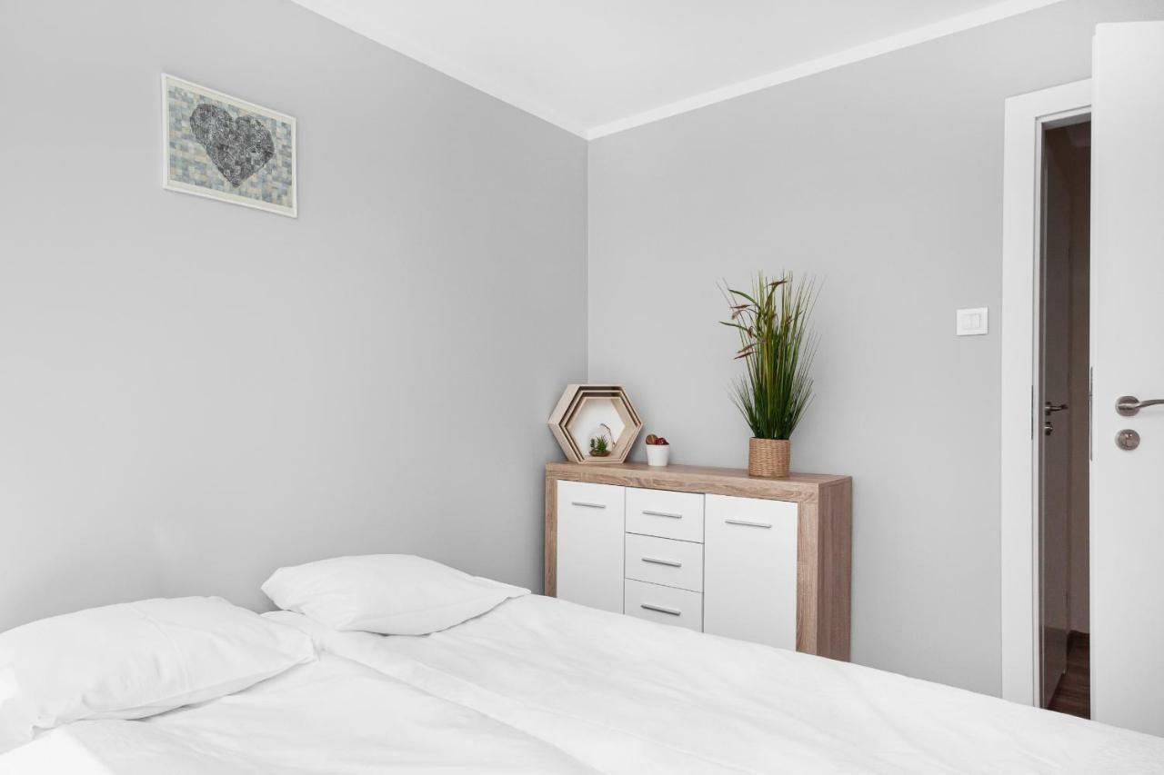 Apartments Warsaw Solidarnosci By Renters 외부 사진